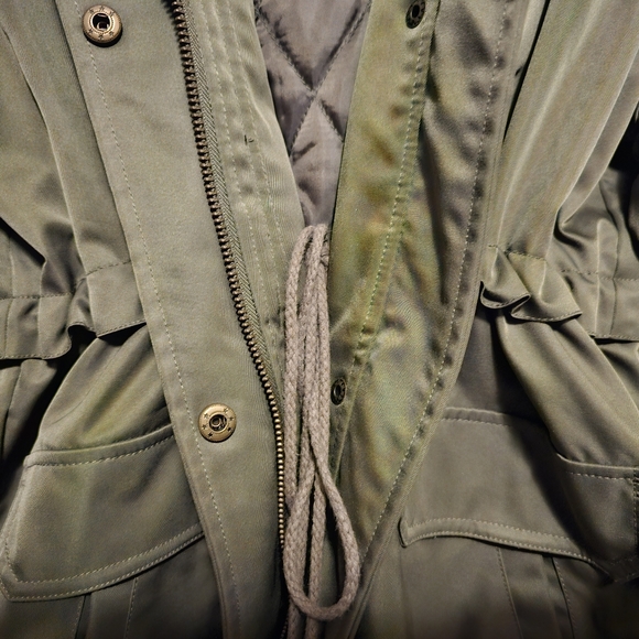 Army green winter coat - Picture 4 of 6